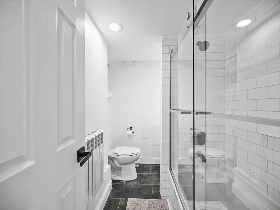 Shadyside, Pittsburgh, Modern And Quiet 1 Bedroom Unit1 With Free Parking Exterior photo